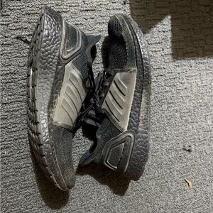 Women’s Adidas Ultra Boost 8.5